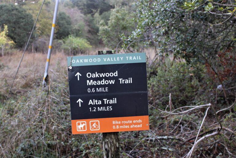Tennessee Valley GGNRA Oakwood Valley Trail Marin = Hike